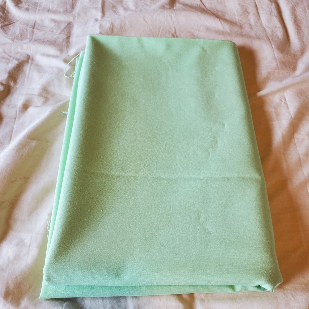 Amanda Crystal Collection Lanina Wool Fabric England Mint Green 80x60 2.2 Yards